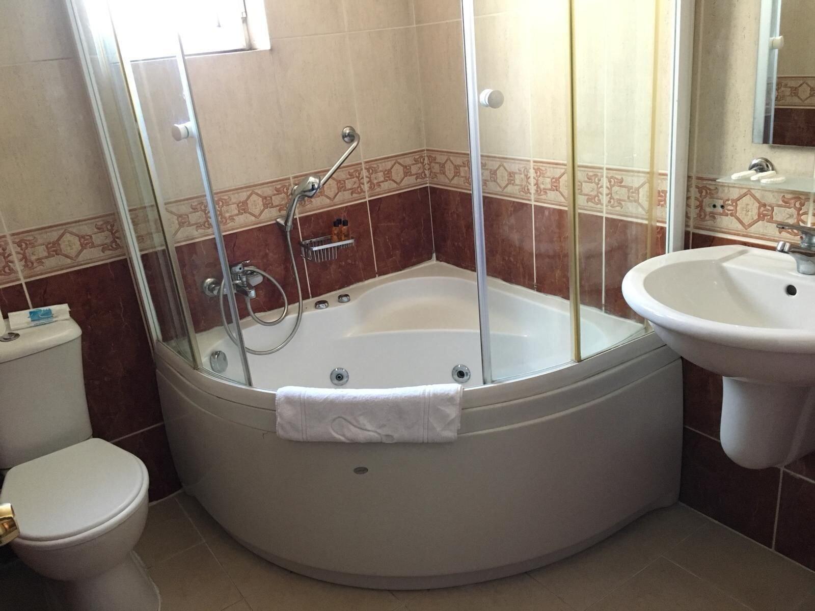 Demirgrand Hotel Trabzon Ngoại thất bức ảnh