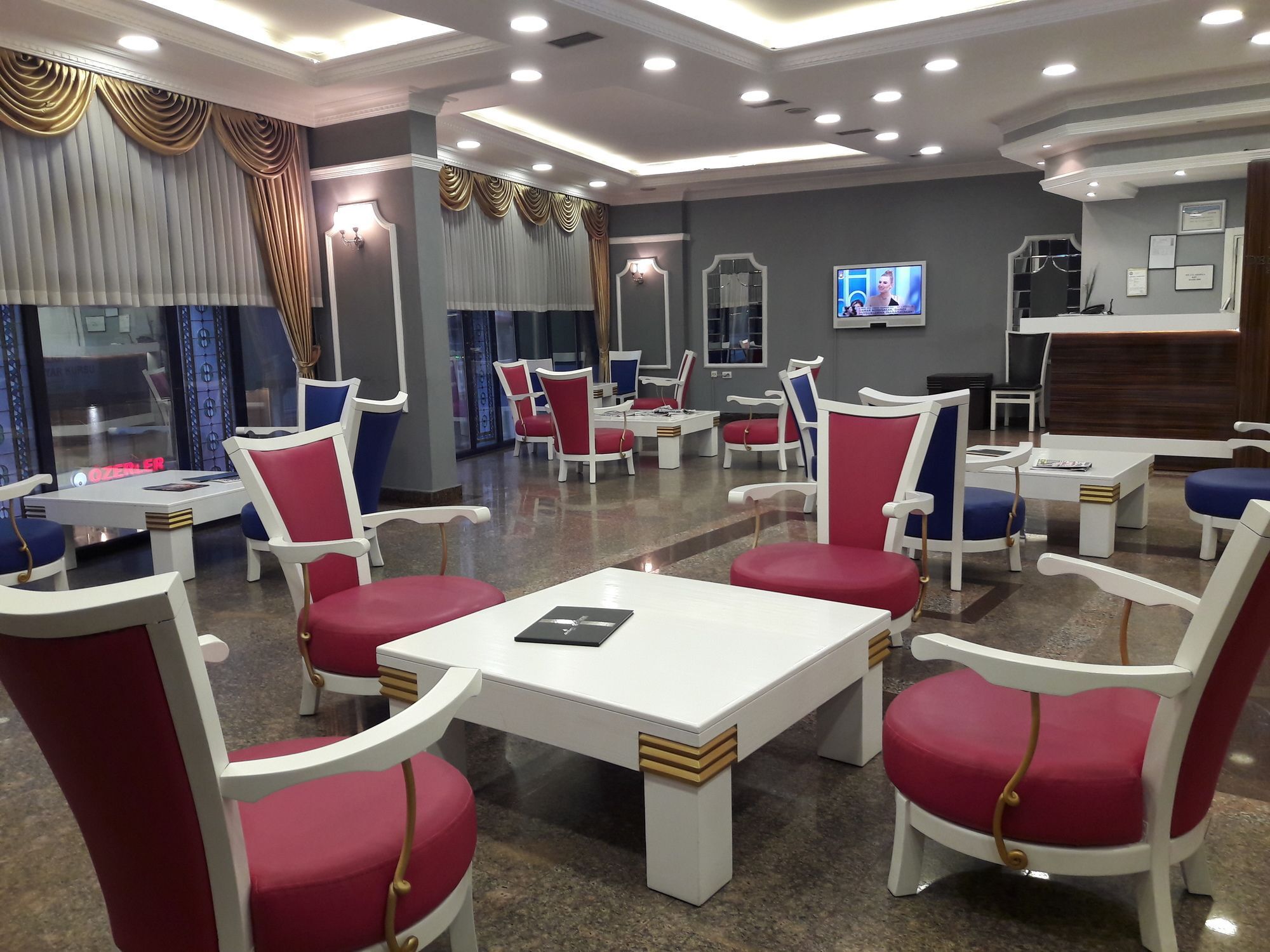Demirgrand Hotel Trabzon Ngoại thất bức ảnh